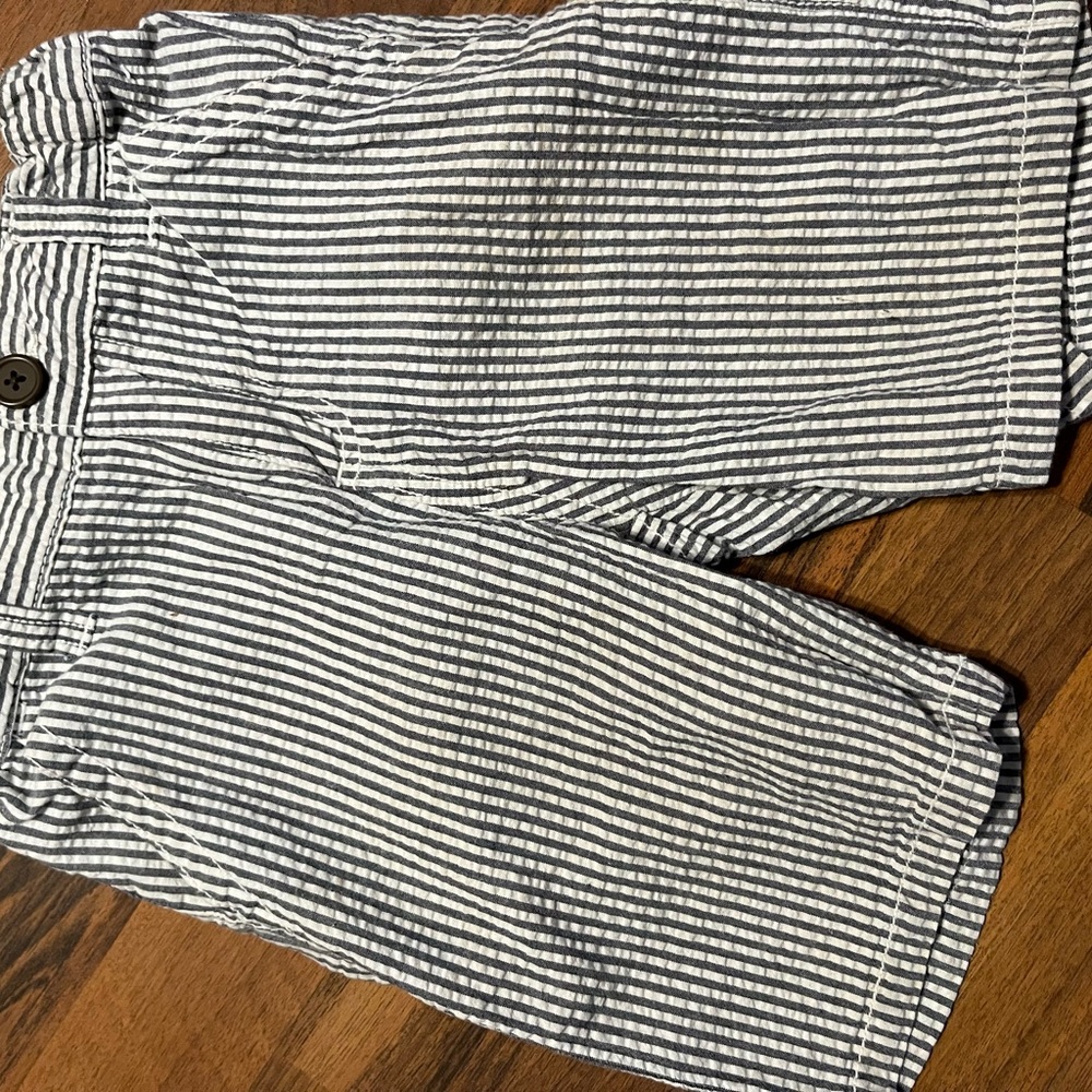 Gymboree 3t blue seersucker Easter shorts